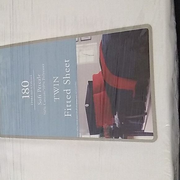 Twin Fitted Sheet Soft Percale 180 Thread Count - Picture 2 of 6